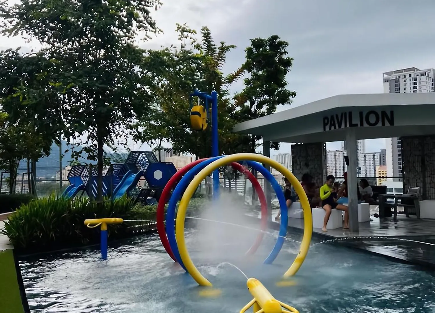 Apartment Urban Suites L L 6Pax 2R2B L Seaview &Cityview L Georgetown Jelutong