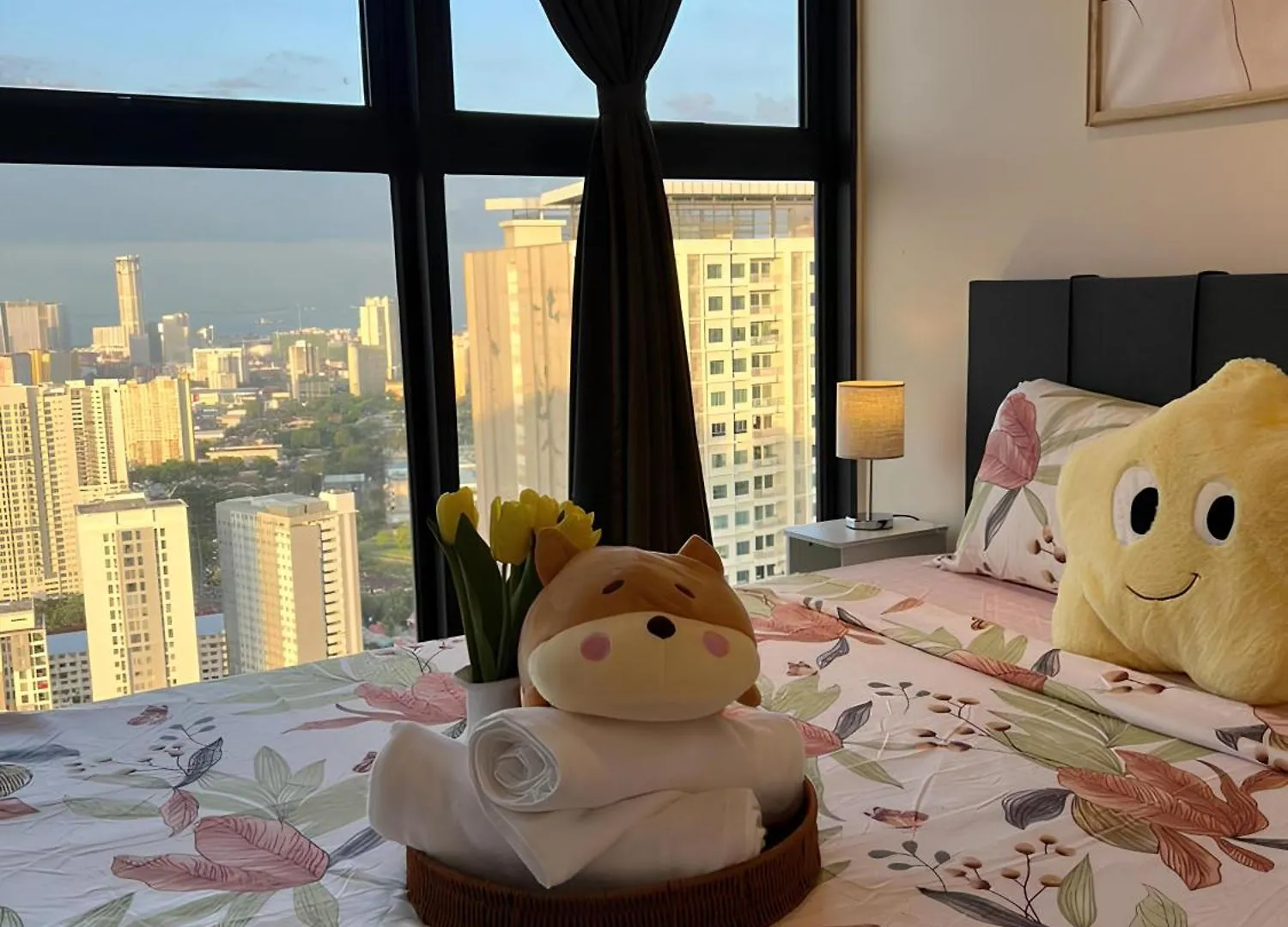 Apartment Urban Suites L L 6Pax 2R2B L Seaview &Cityview L Georgetown Jelutong