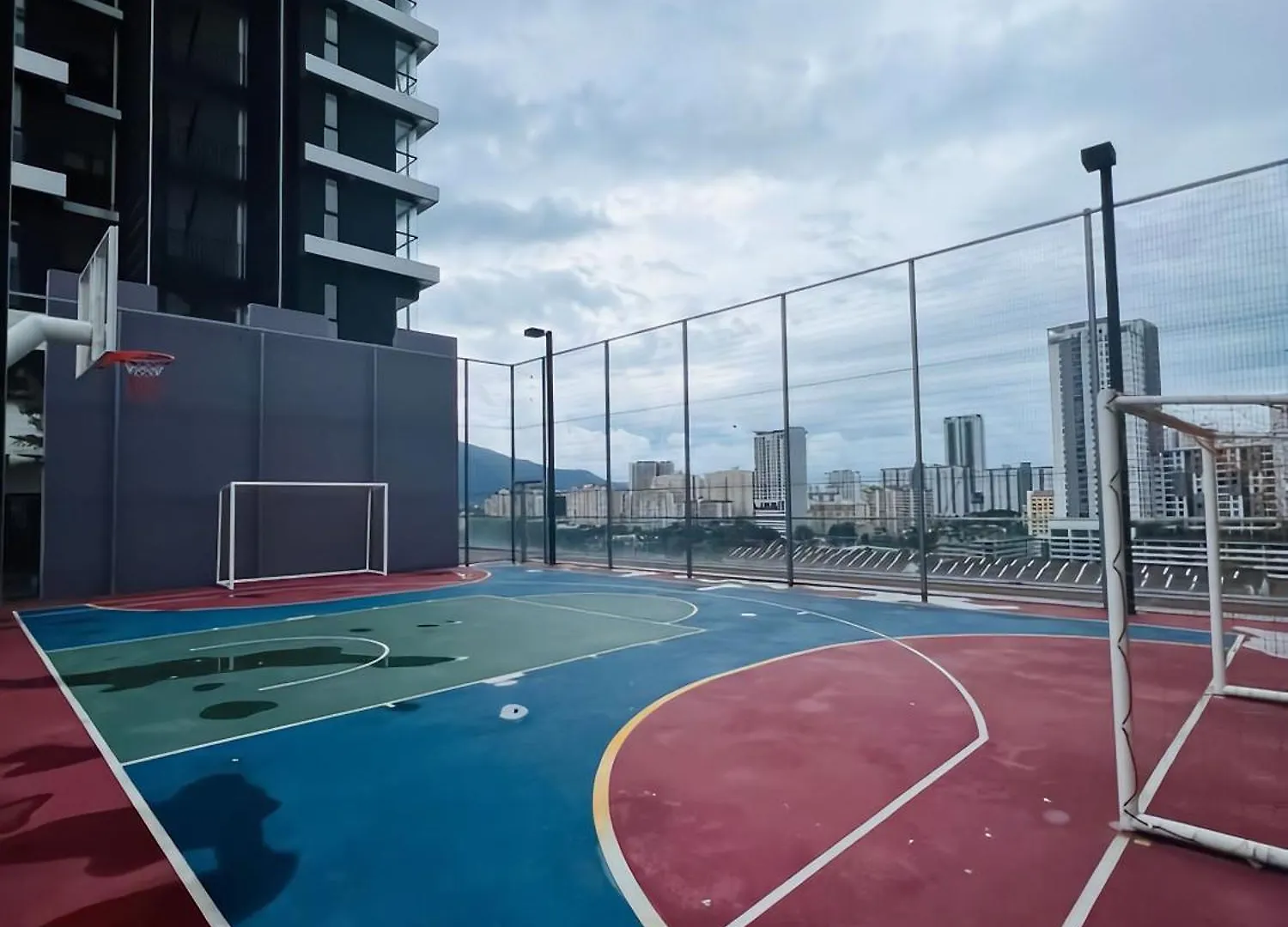 Urban Suites L L 6Pax 2R2B L Seaview &Cityview L Georgetown Jelutong Apartment